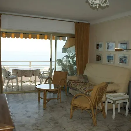 Le Bellevue 4 Couchages Face Mer Apartment *
